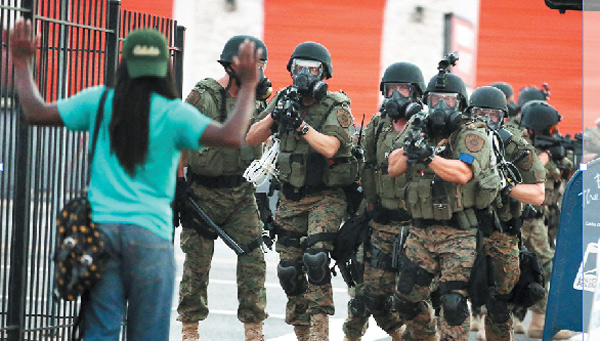 Batı özgürlüklerin sınırına mı dayandı