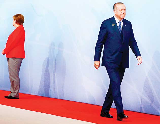 Alman seçimlerinin kazananı aşırı sağ, kurbanı Türkiye 