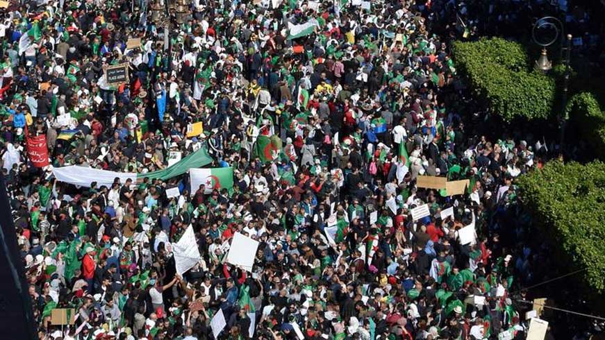 Cezayir’de yeni Arap Baharı olur mu?