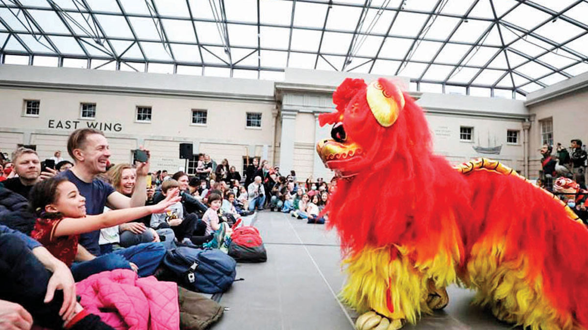 Çin'in İngiltere'deki nüfuz alanı genişliyor