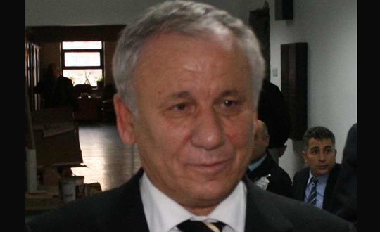 Arnavut Samiye kumar oynatmaktan gzalt 