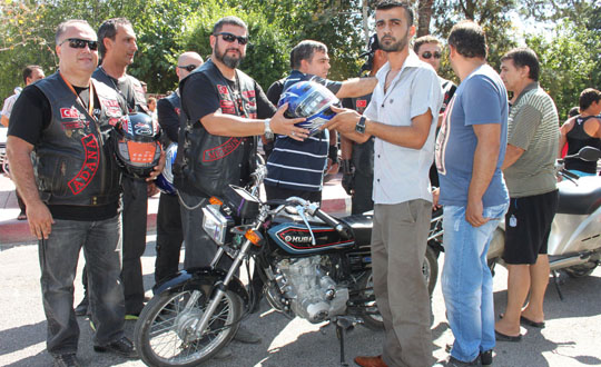 Trk Chopper Motosiklet Kulb yeleri kask datt