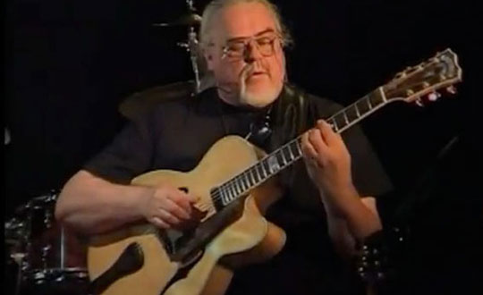 ngiliz gitarist Jim Sullivan ld