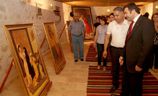 Osman Hamdi Bey Kona'na turist ilgisi