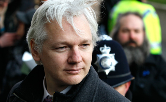 Assange'n kefilleri zor durumda