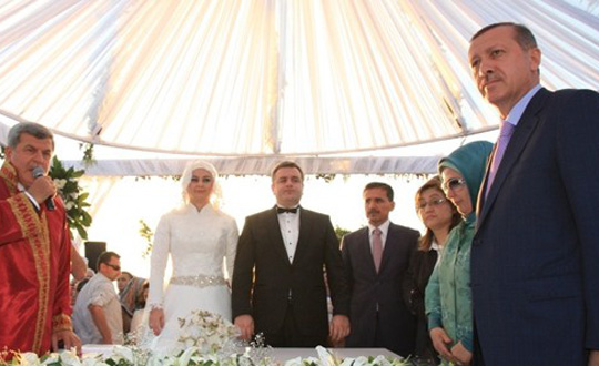 Erdoan nikah ahitlii yapt