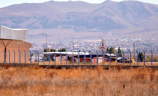 FLA!.. Ermenistan ua Erzurum'a indirildi