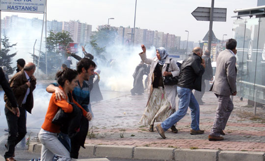 Bakrky'de BDP'li gruba polis mdahale etti!