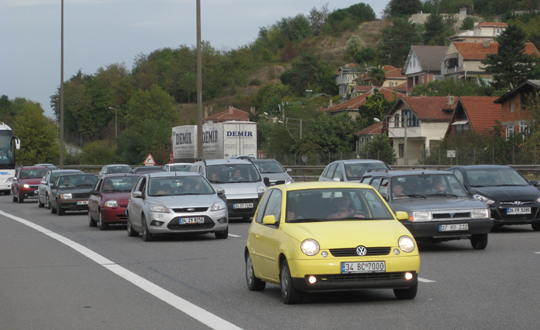 TEM'de trafik durma noktasna geldi