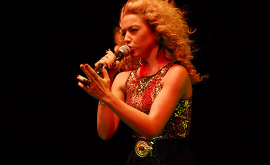 Hadise'den Cumhuriyet konseri