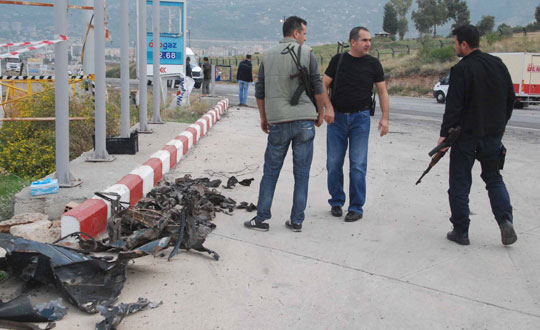 skenderun'daki patlamayla ilgili almalar sryor