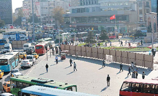 Taksim Meydannda Yry var