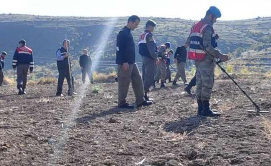 Sokaktan 70 havan mermisi 12 bin bomba topland