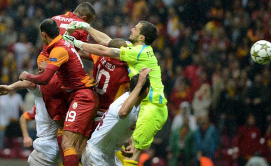 Galatasaray Cluj'la karlayor!