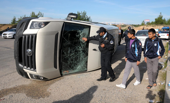 renci servisi kaza yapt: 20 yaral