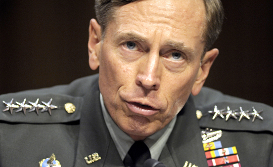 Petraeus: Gizli bilgileri sylemedim