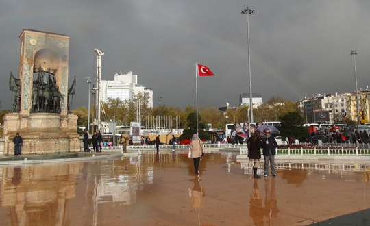 Taksime yamurla gelen gzellik