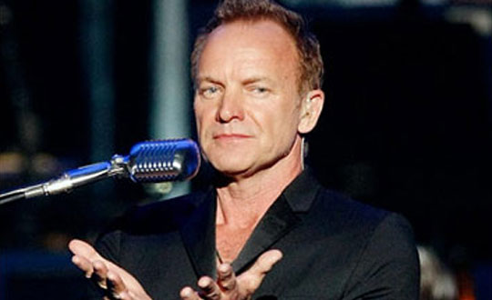 Sting, 5 enstrmanla hayranlarn coturdu