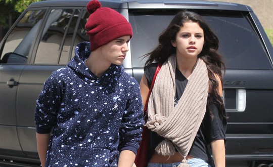 Selena Gomez ve Justin Bieber ayrld