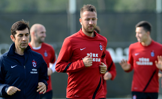 Giray Kaar twitter'dan isyan etti