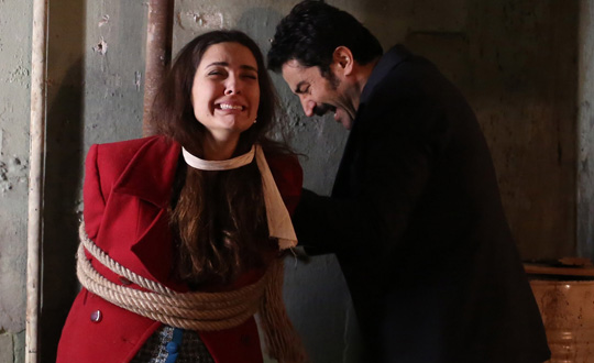Karaday'da Feride Mahir'in peinde - ZLE