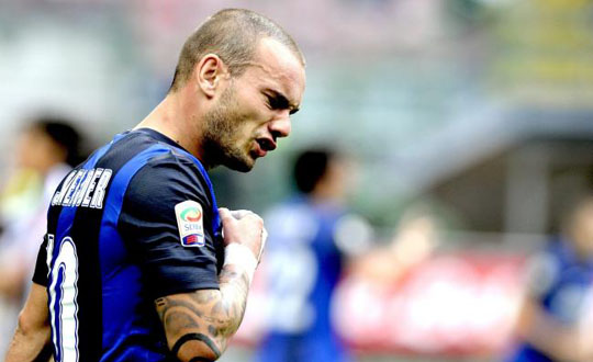 Liverpool, Sneijder'in peini brakmyor!