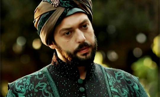 Muhteem Yzyl'n Pargal brahim'i lmeden TT oldu!