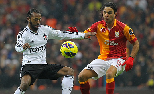 Galatasaray - Beikta derbisinde  gol bir krmz kart vard