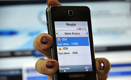 ZSU'nun haberlerini komulardan deil SMS'ten renin
