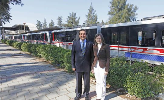 zmir metrosu Yaar'da tez konusu oldu 