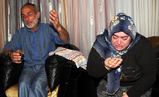 Suriye'den gelen telefon bir aileyi ykt