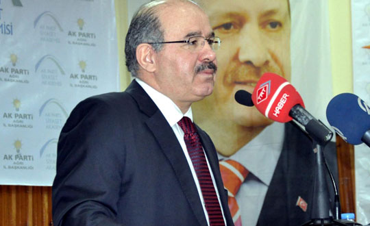 Hseyin elik: CHP mahcup gelini oynuyor