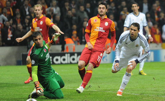 Galatasaray Real Madrid ma geni zeti ve golleri (3-2) -zle-video