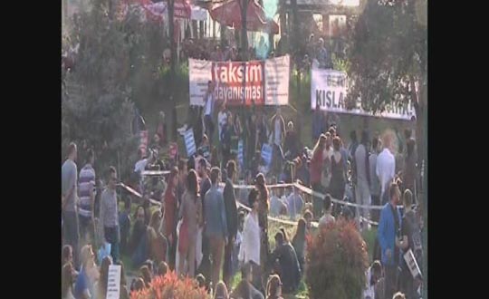 Topu Klas  protestocular festival dzenledi  