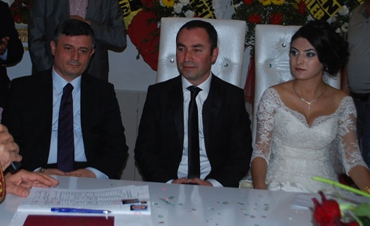 Batman Belediye Bakanvekili dnya evine girdi