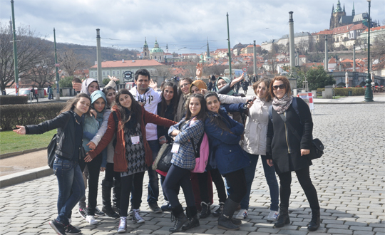 Diyarbakrl renciler Prag'da