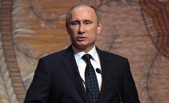 Putin'den hkmete eletiri