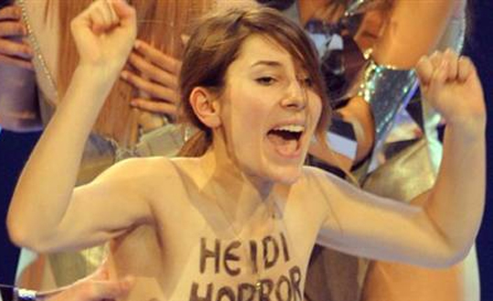 FEMEN'den nl mankene protesto