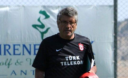 Mustafa Akay: Buras elence yeri deil