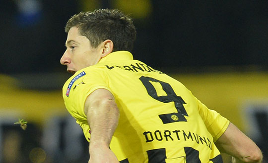 Lewandowski: Bir yl daha Dortmund'daym