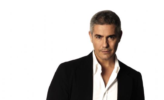 nl talyan tenor Alessandro Safina Harbiye Akhavada