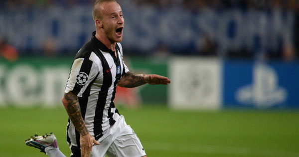 Stoch atyor, Fenerbahe kahroluyor