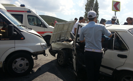 Maltepede trafik kazas: 6 yaral