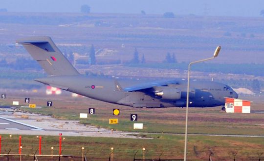 ngiliz C-17 kargo ncirlik'e indi