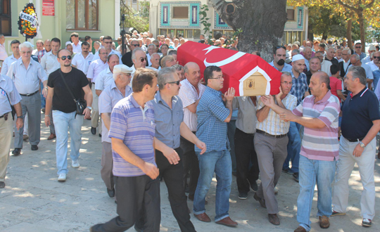 Eski Salk Bakan Karahan topraa verildi