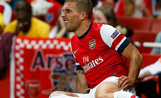 Arsenal'da Podolski oku