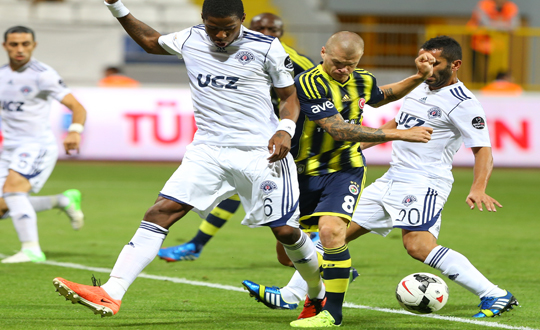 Fenerbahe'den muhteem geri dn  