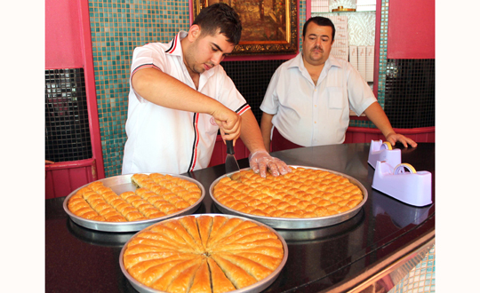 Baklava reticisi fstk fiyatnn drlmesini istiyor