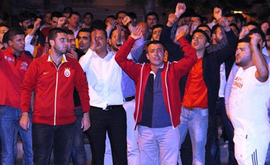 Florya'da istifa sesleri