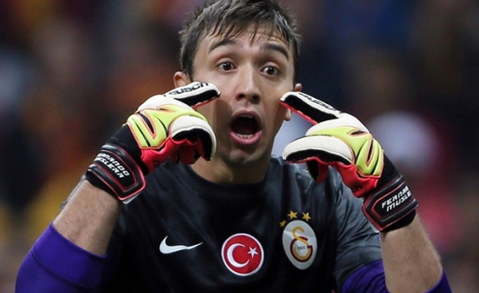 'Ayp sana Muslera'